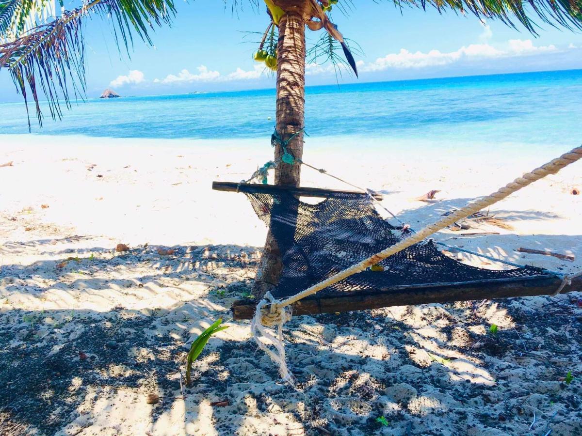 Yasawa Homestays Naisisili Ngoại thất bức ảnh