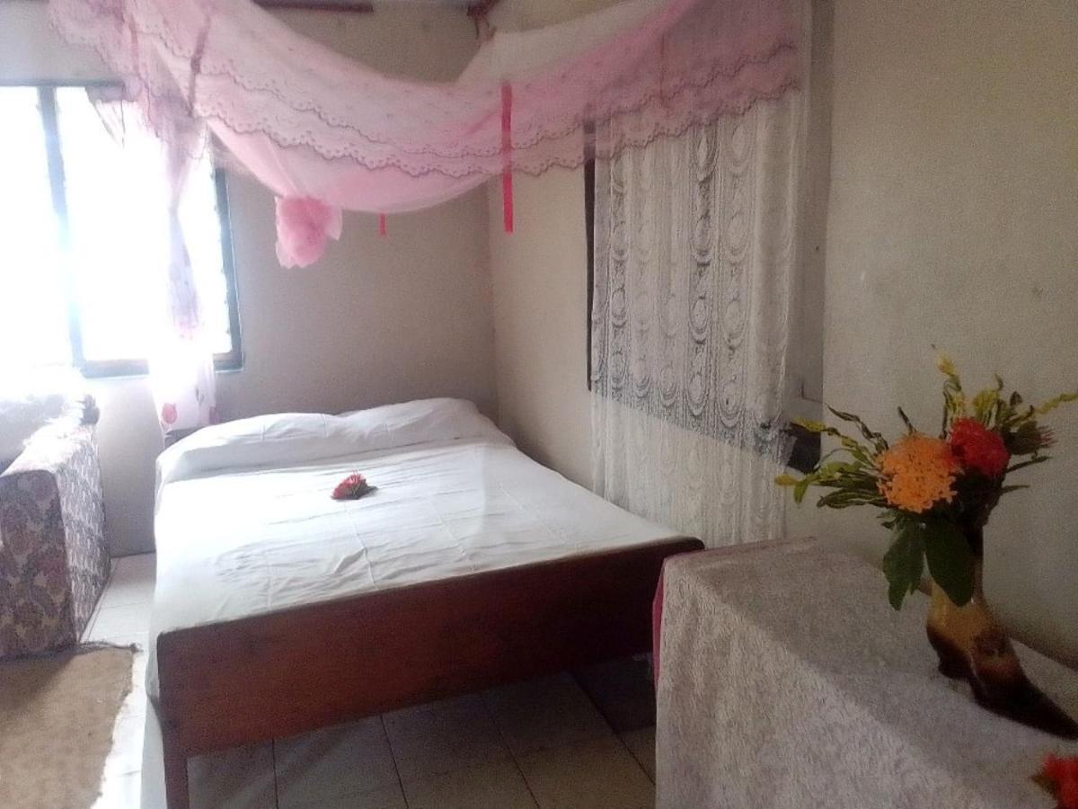 Yasawa Homestays Naisisili Ngoại thất bức ảnh