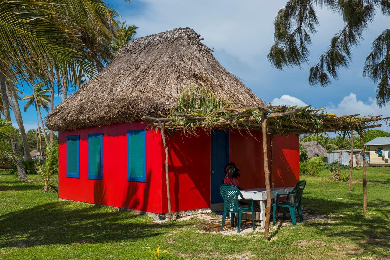 Yasawa Homestays Naisisili Ngoại thất bức ảnh
